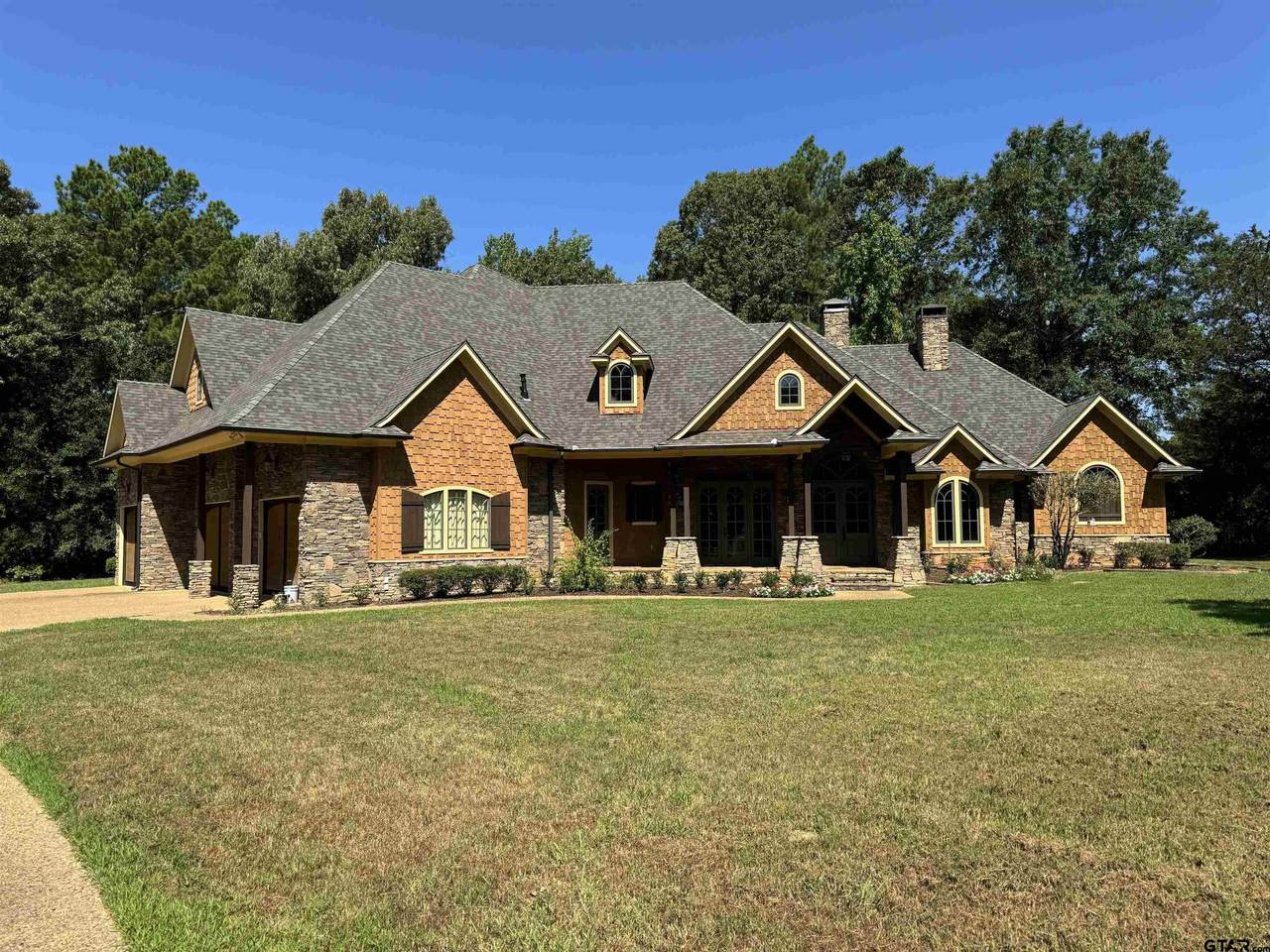 21220 Gatlinburg - Photo 1