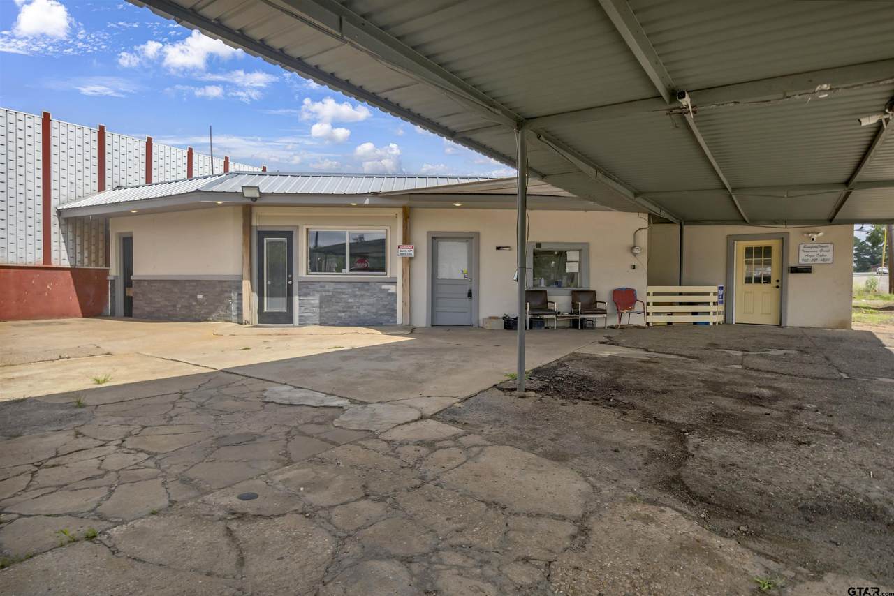 101 Duval - Photo 1