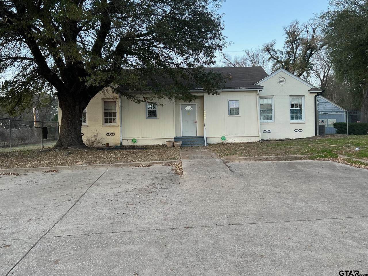 3409 Chandler Hwy - Photo 1