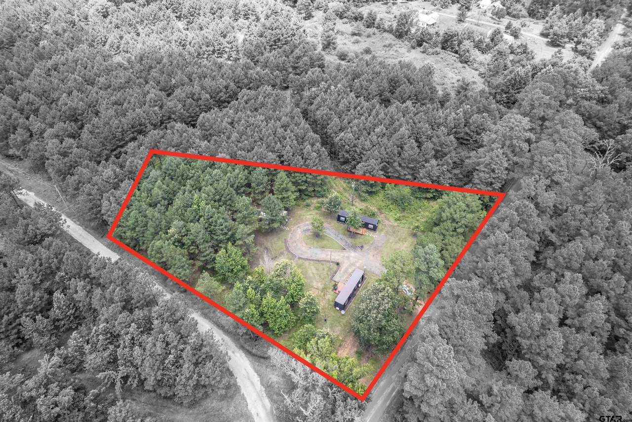 2319 County Road 817 - Photo 1