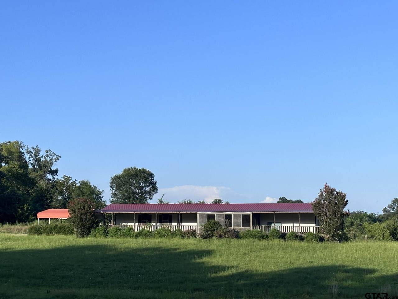 2092 Fm 21 - Photo 1