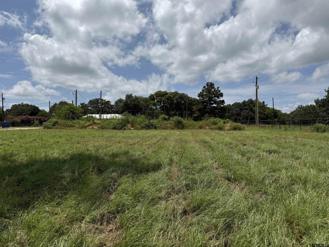 000 Lake Dr - Photo 1