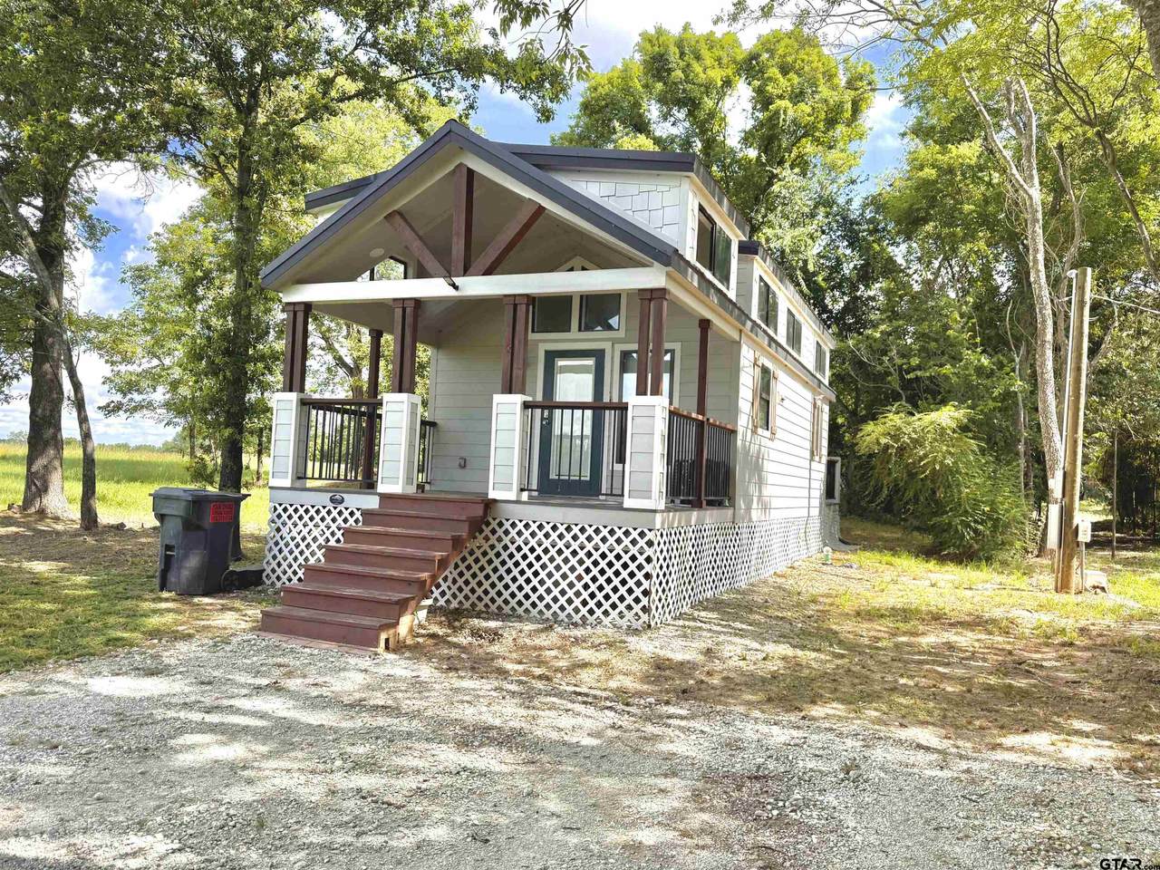 3235 County Rd 3365 - Photo 1