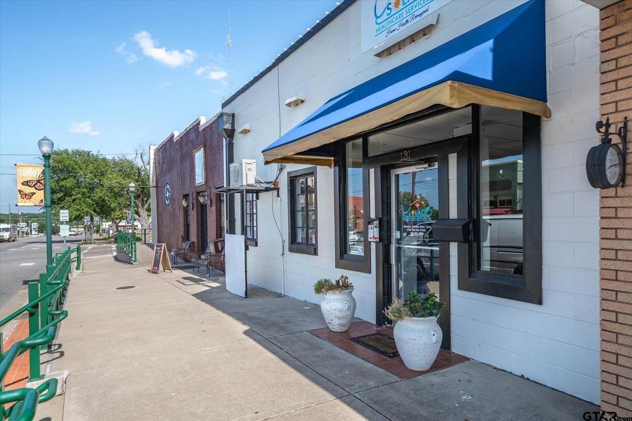 131 W Dallas St - Photo 1