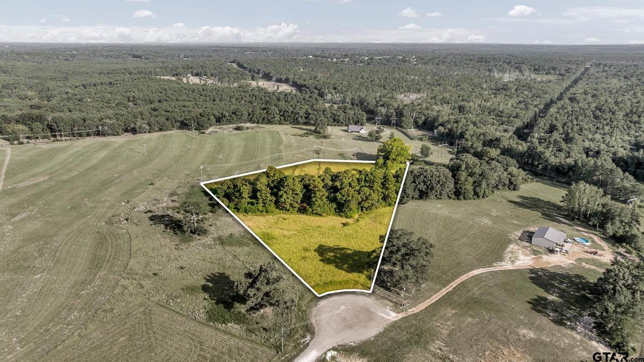 363 Private Road 3399 - Photo 1