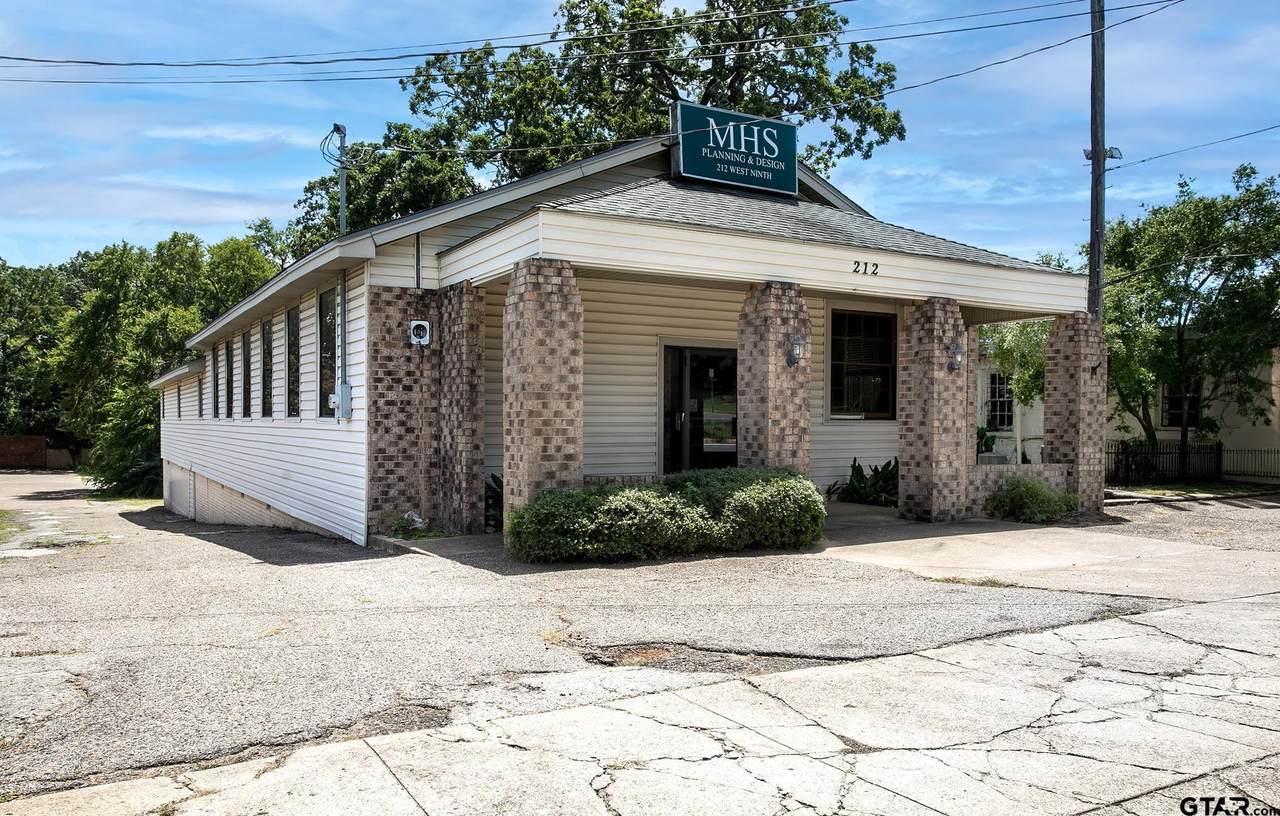 212 9th St - Photo 1