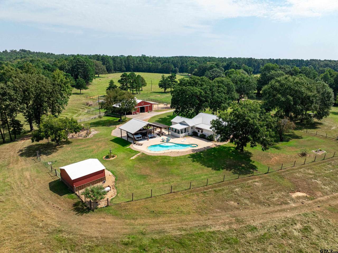 5624 Fm 323 - Photo 1