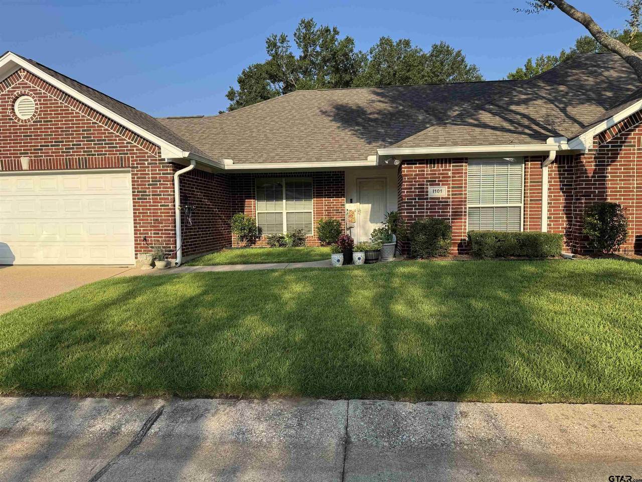 1521 Rice Road I-101 - Photo 1