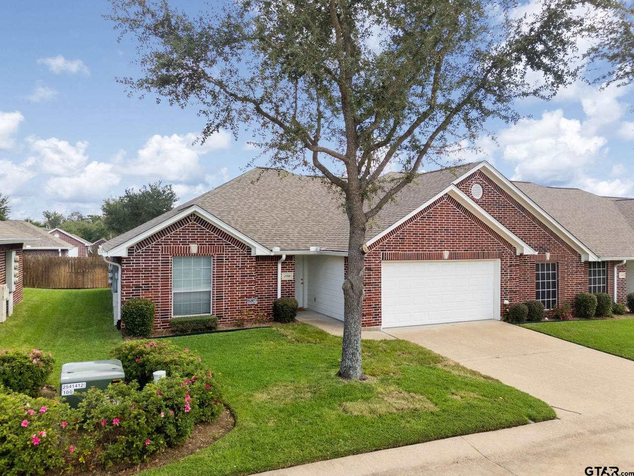 1521 Rice Rd #J-104 - Photo 1