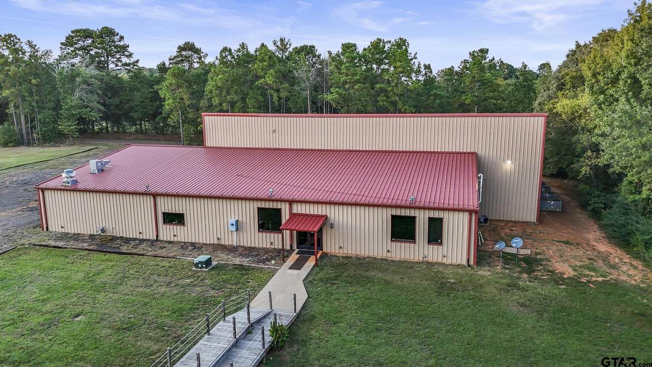 2222 Us 79 - Photo 1