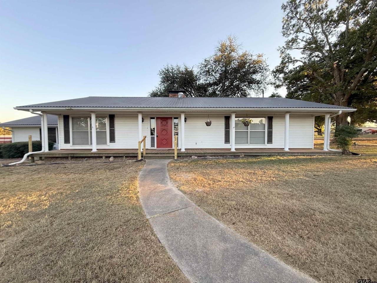 7999 Fm 1448 - Photo 1