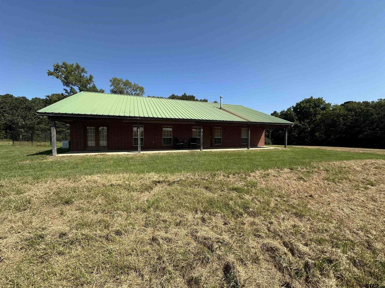 2775 Fm 235 E - Photo 1