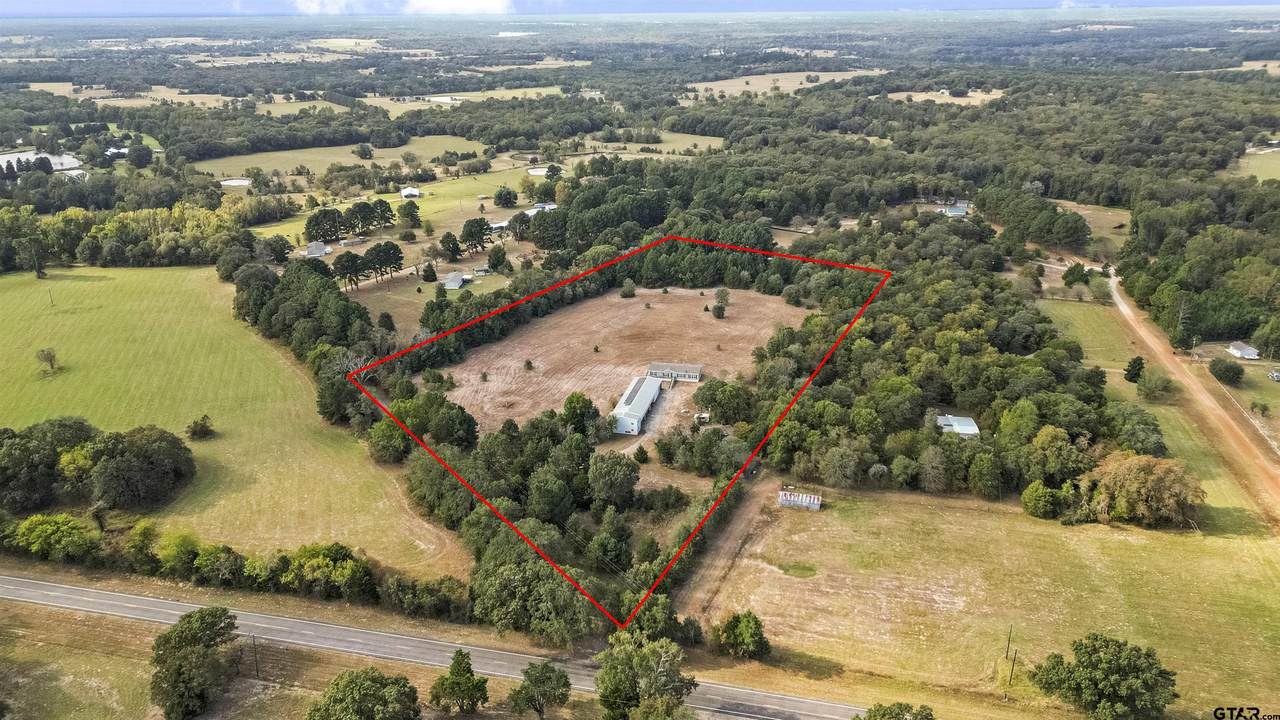 112 County Road 4716 - Photo 1