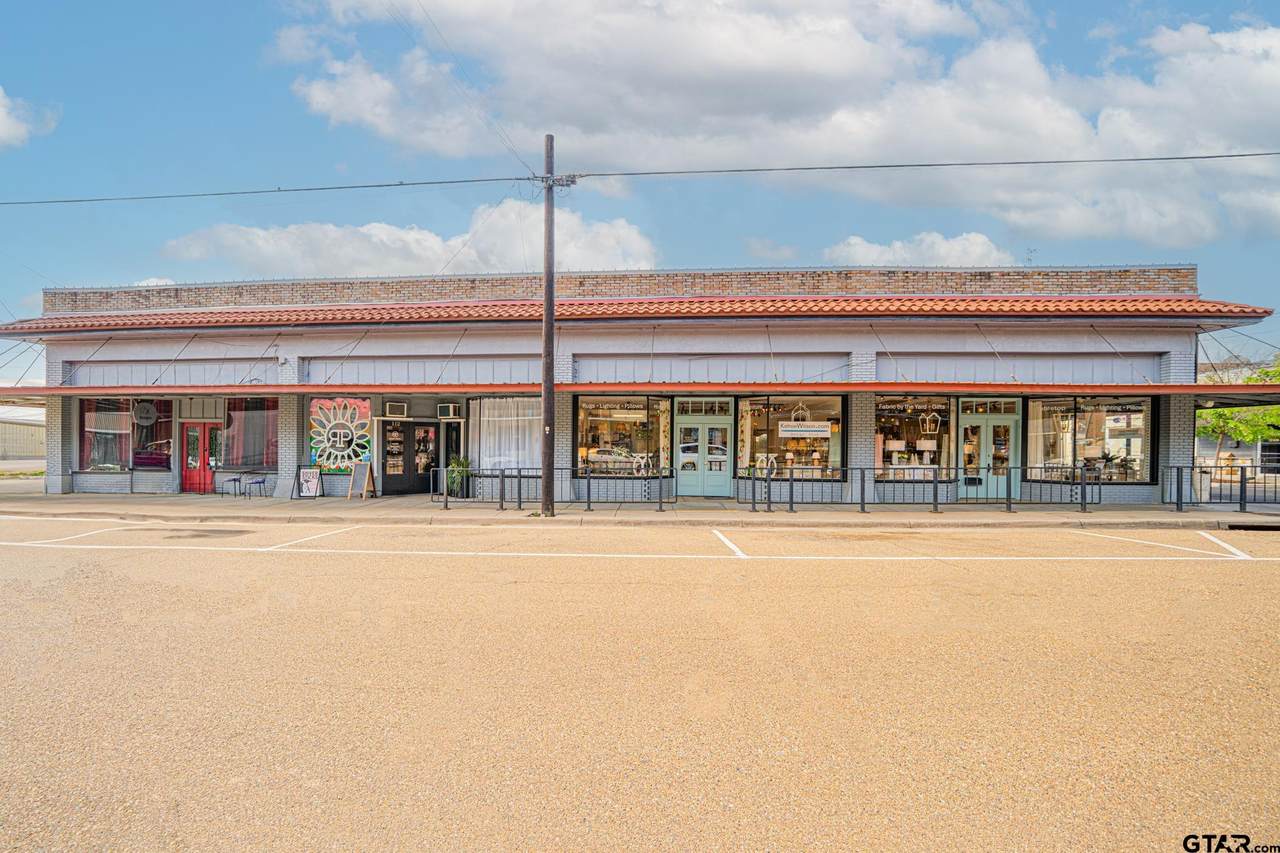 114 Elm Sreet - Photo 1