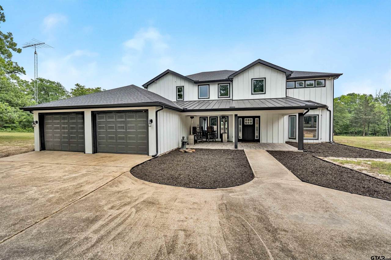 6949 Fm 852 - Photo 1