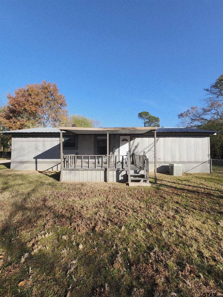 7679 Lindy Lane - Photo 1