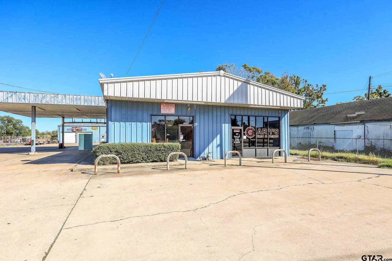 1428 Jefferson - Photo 1