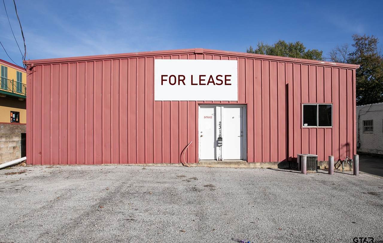 2316 5th St - Photo 1