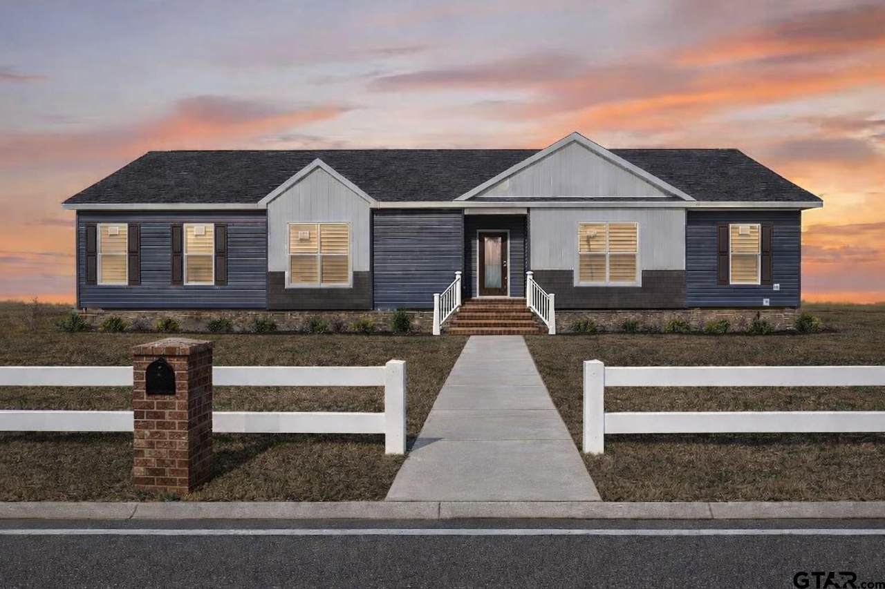 4033 Rolling Lane - Photo 1