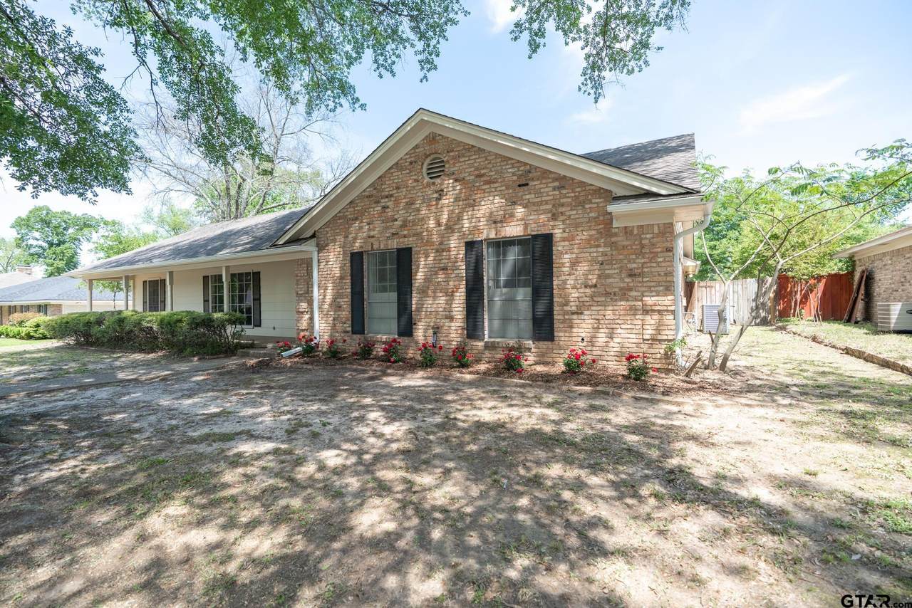 1116 Kingspark Dr. - Photo 1