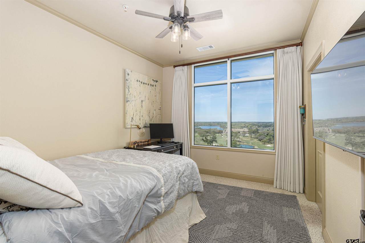 2801 Wexford  #1201 - Photo 1