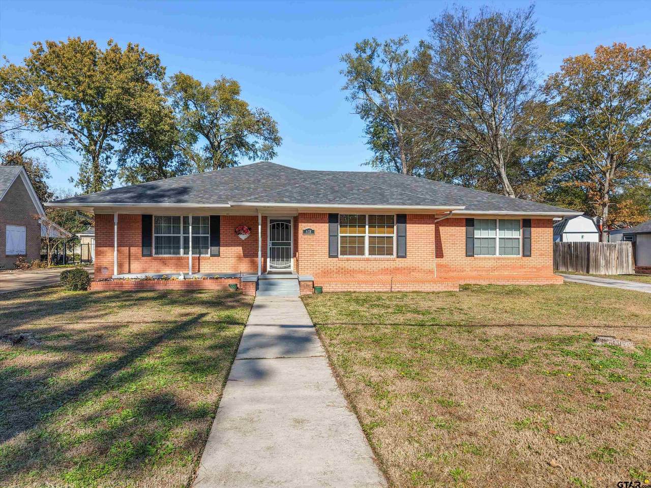 618 Walnut St. - Photo 1
