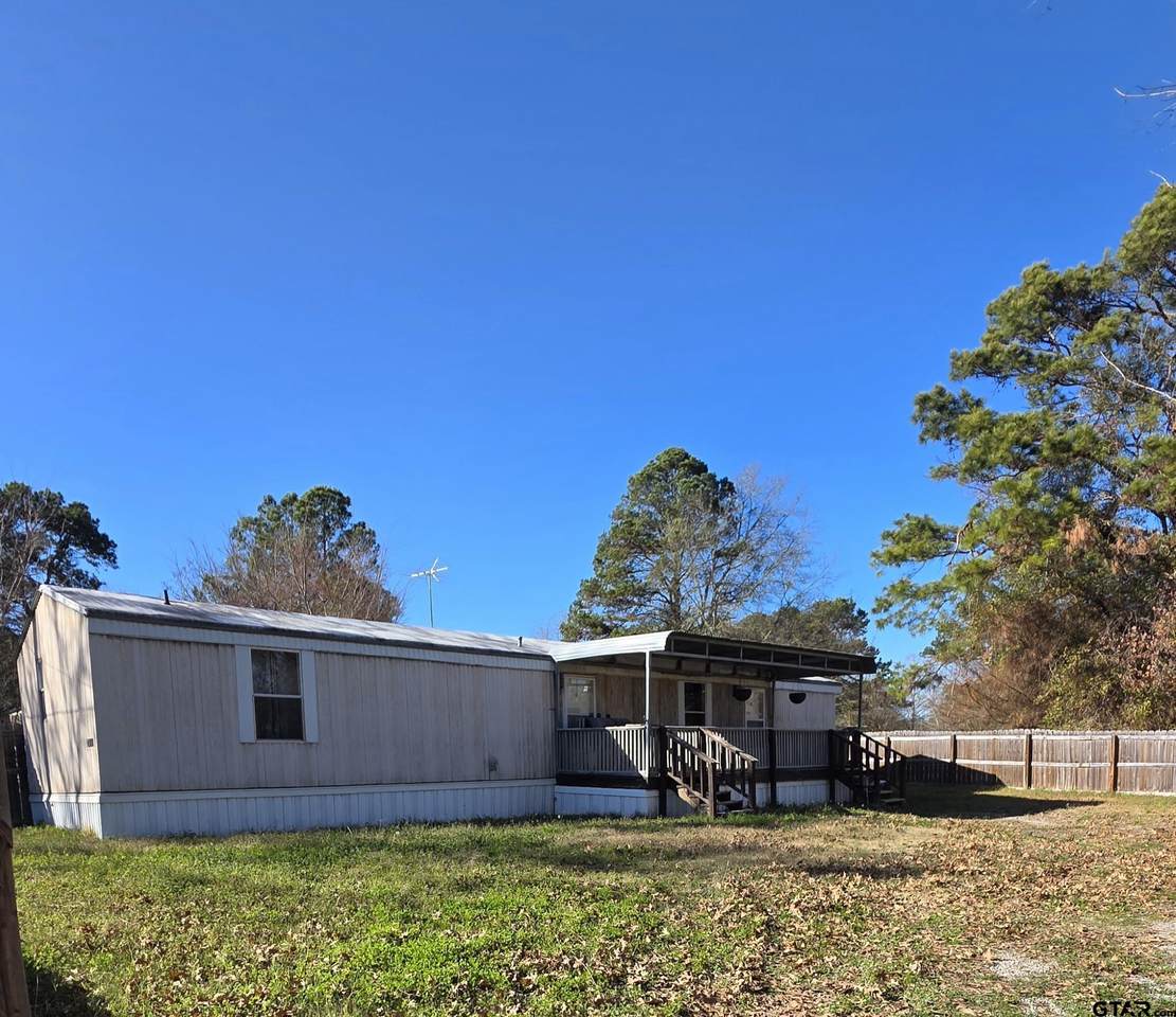 20989 Renee Dr. - Photo 1