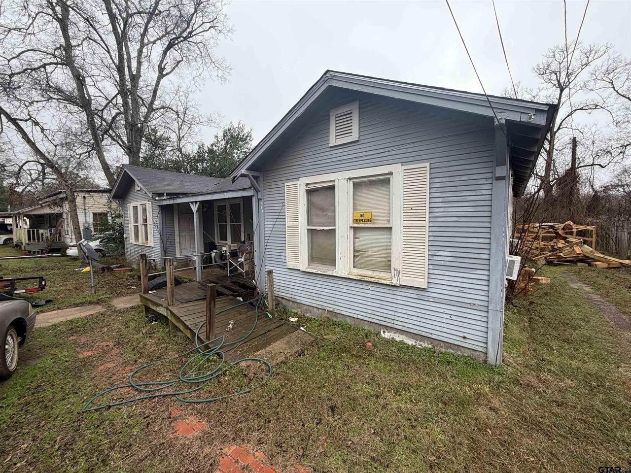 707 San Jacinto - Photo 1