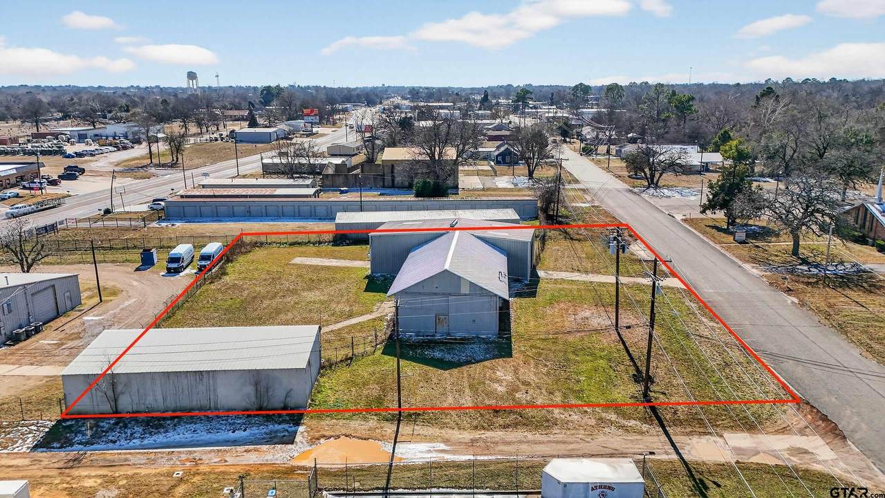 927 Palestine Street - Photo 1