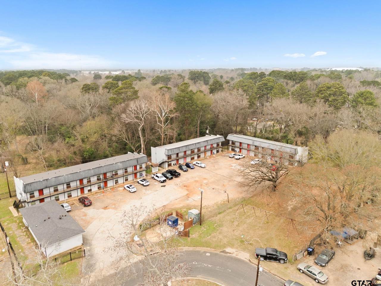 429 Johnson St - Photo 1