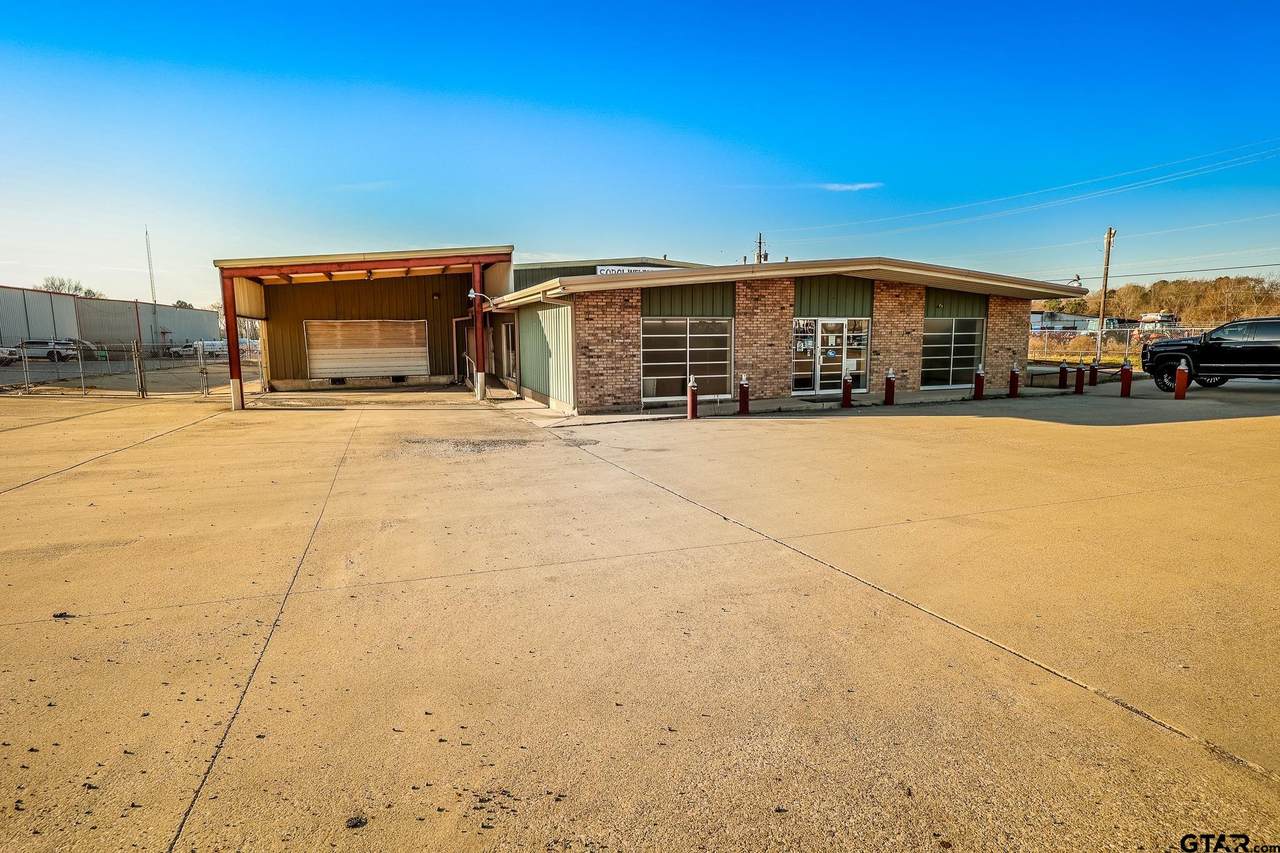 5105 Loop 281 - Photo 1