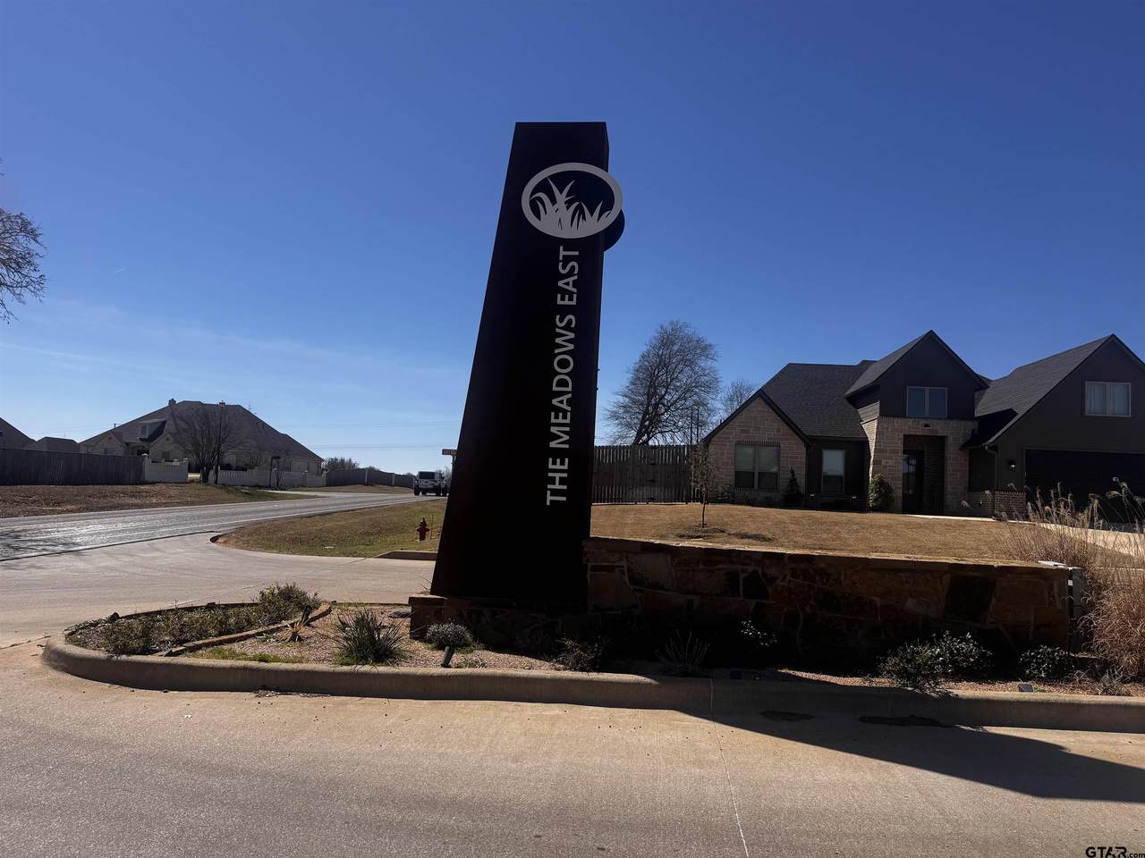 123 Kaul Ln - Photo 1