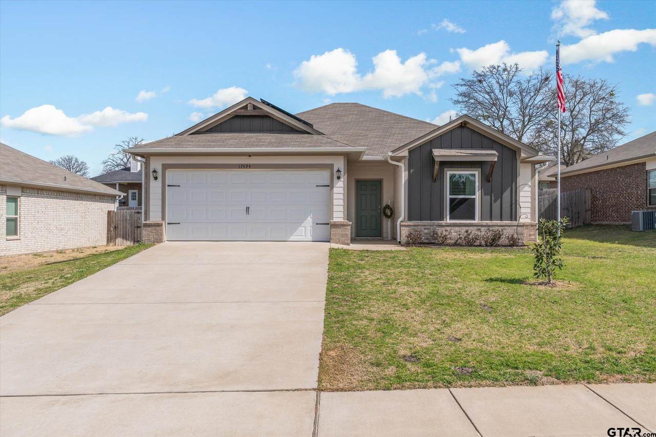 17494 Stacy St. - Photo 1