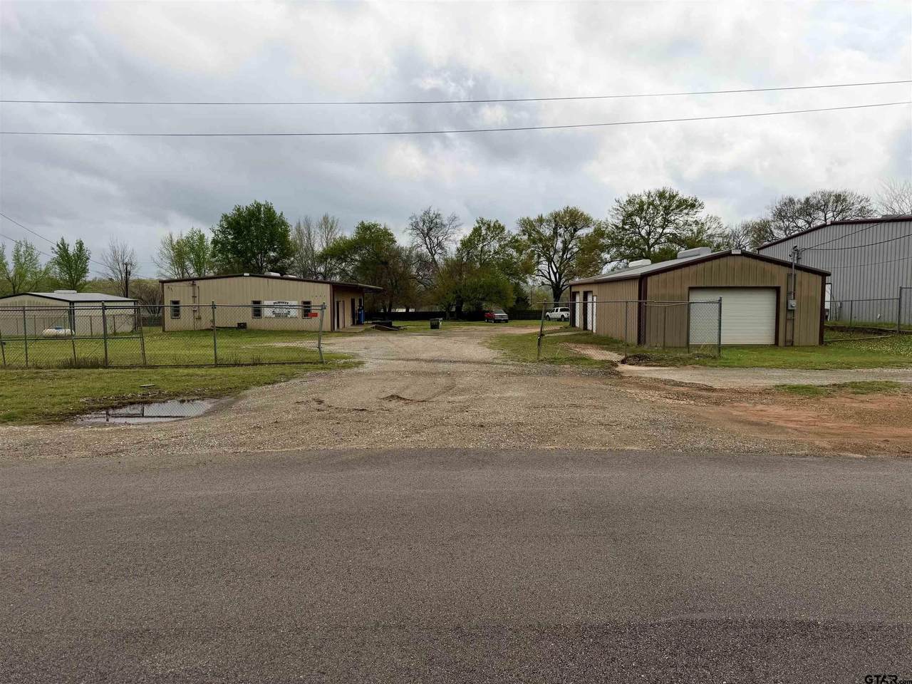 2000 Murchison St - Photo 1
