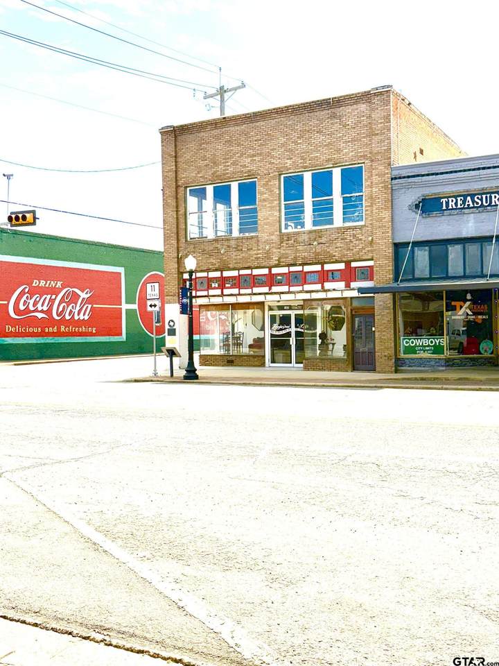 102 Quitman - Photo 1