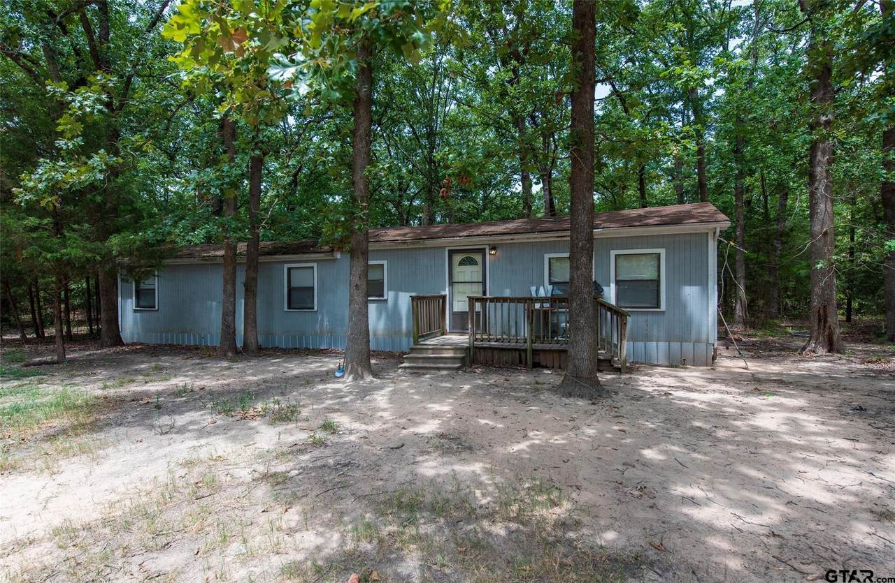 6475 Farm Road 1500 - Photo 1