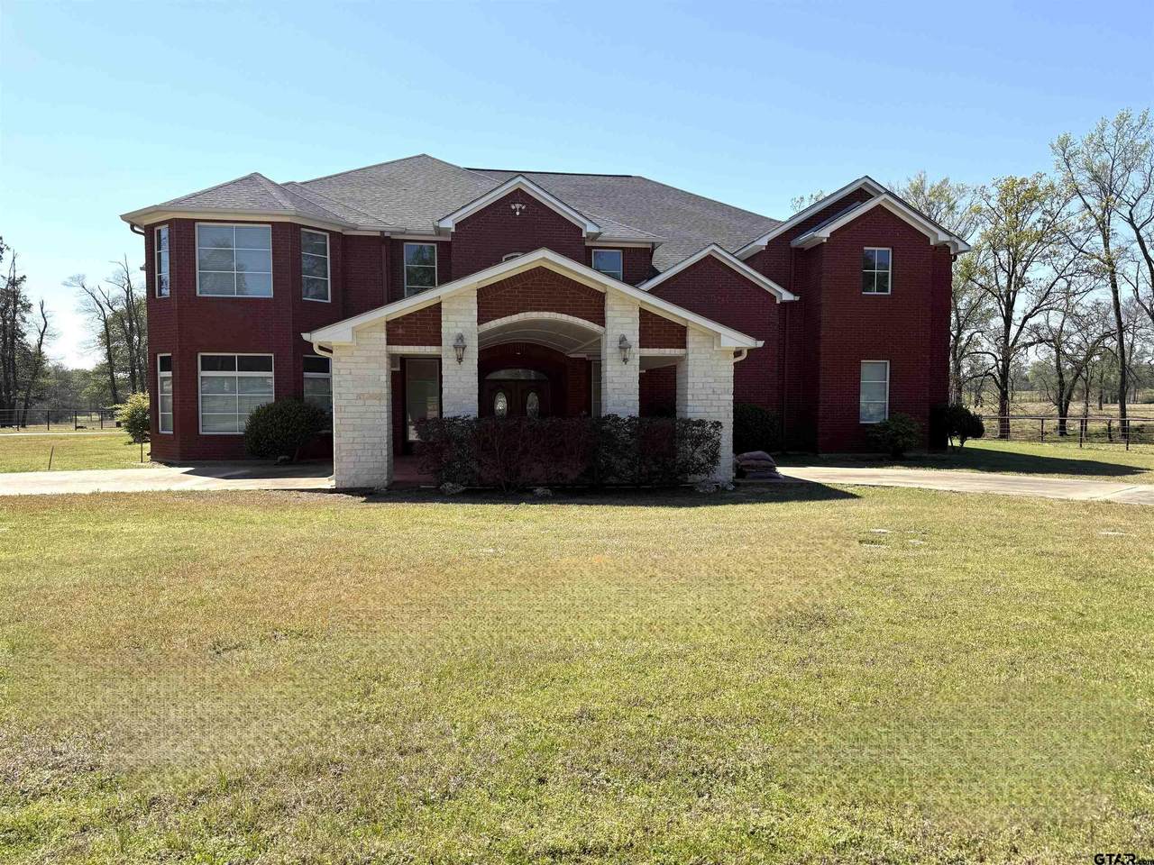 890 County Road 3240 - Photo 1