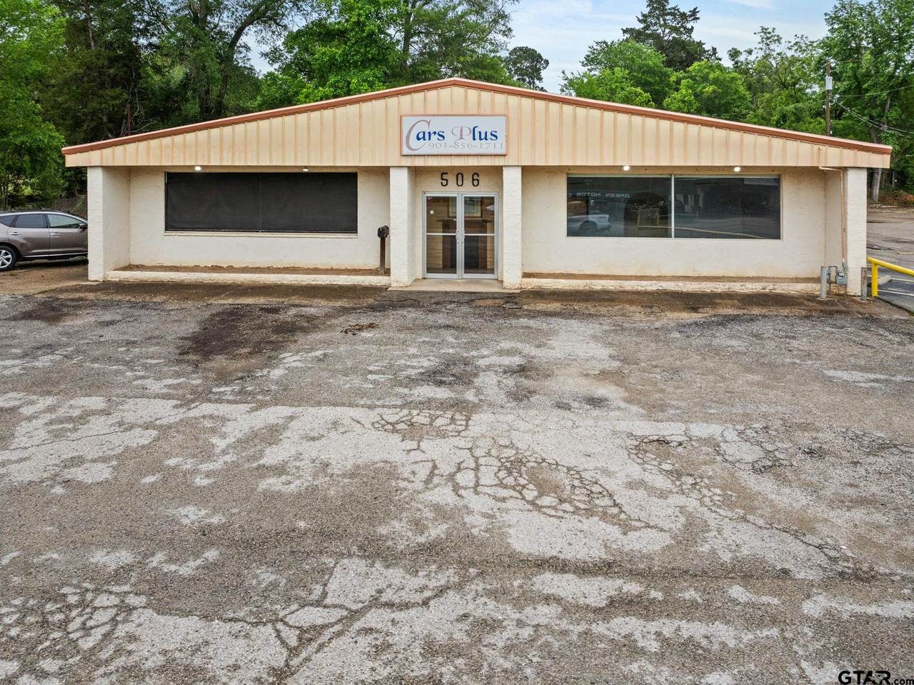 506 Greer - Photo 1