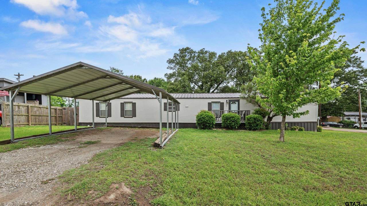 245 Seminole - Photo 1