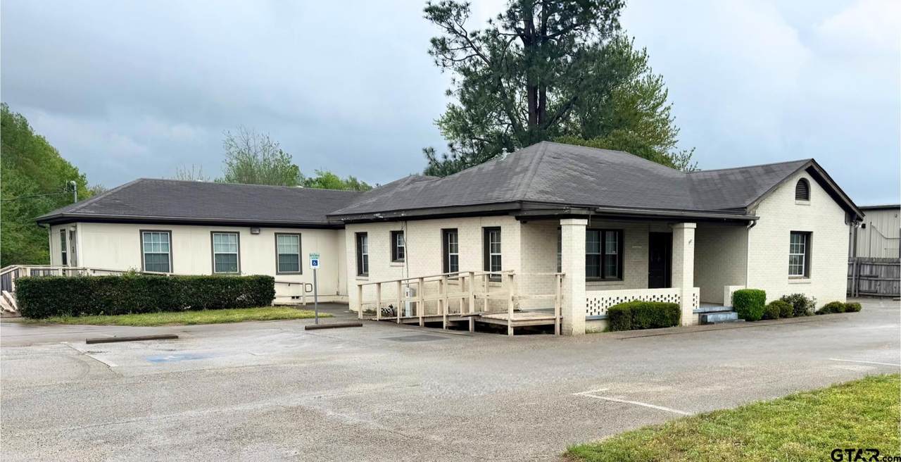 2410 & 2416 Main St. - Photo 1