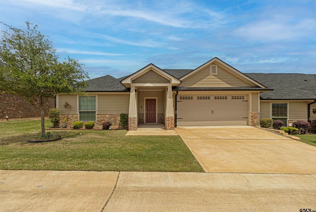 815 Grande Blvd T-101 - Photo 1