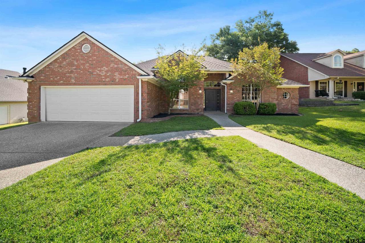 14381 Cedarwood Cir - Photo 1