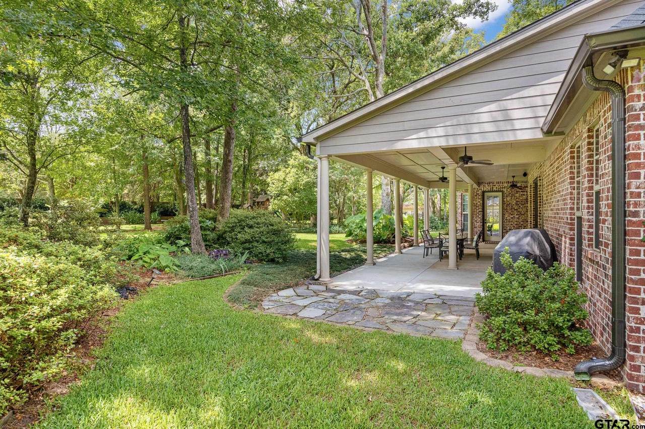 1915 Stonegate Valley Dr. - Photo 1