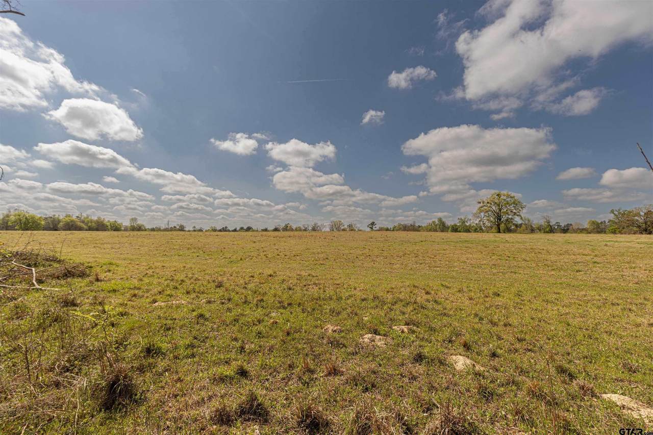 11810 County Rd 3101 - Photo 1
