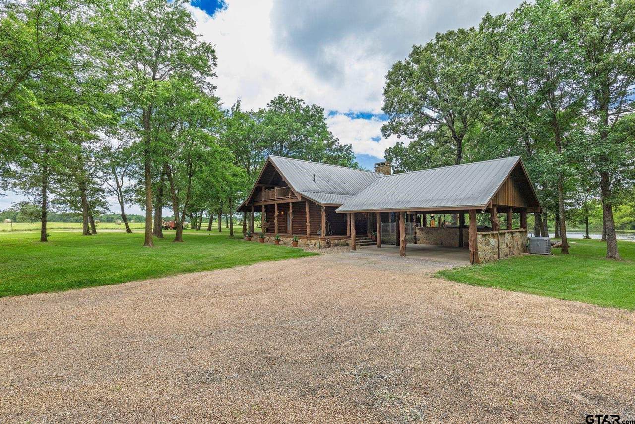 609 County Road 2421 - Photo 1