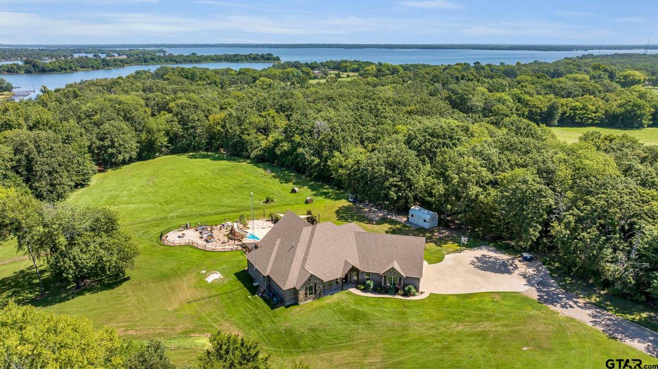 365 County Road 1534 - Photo 1