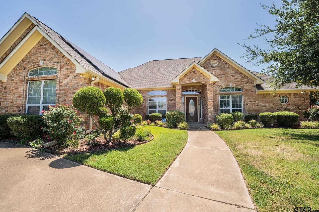710 Kelli Circle - Photo 1