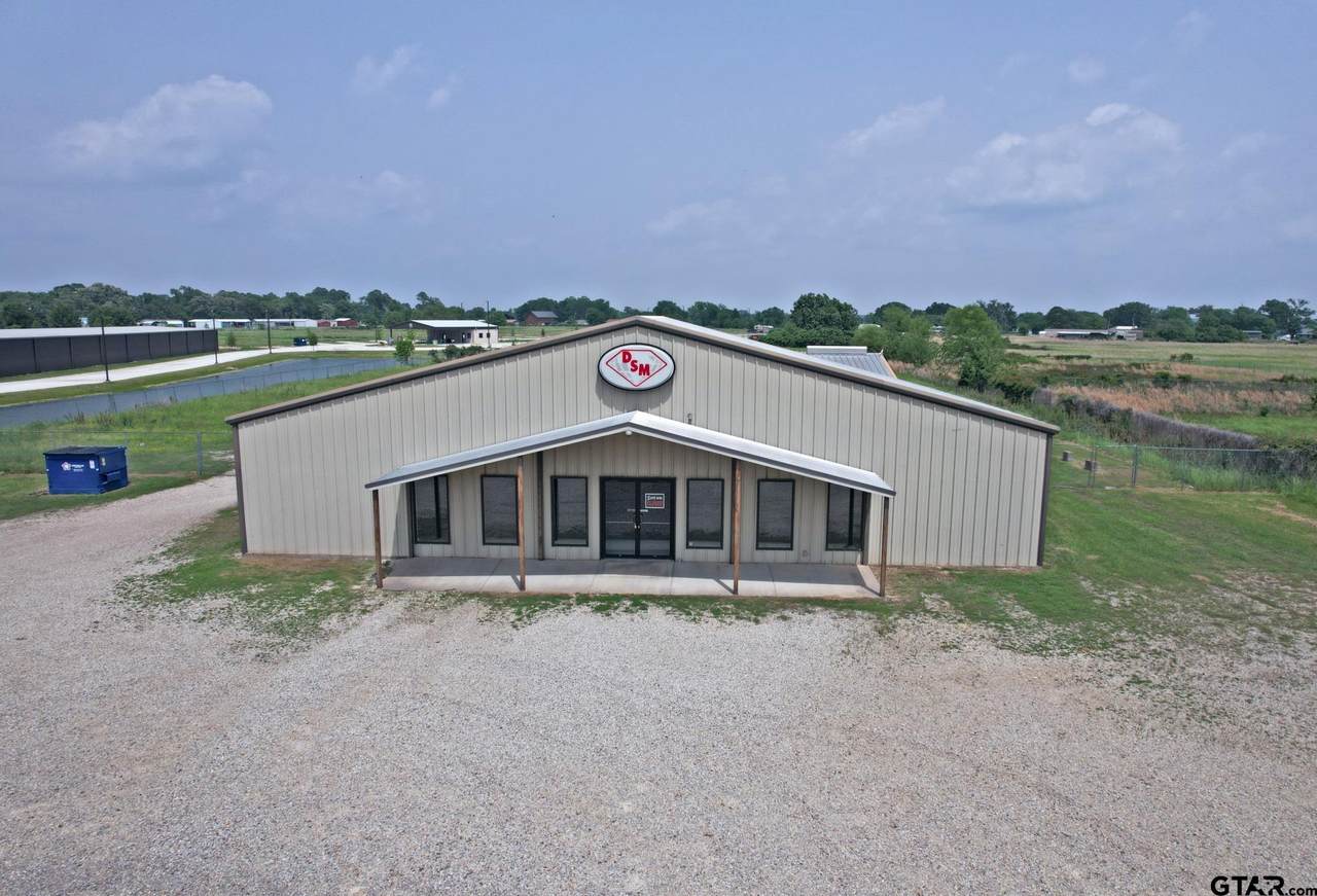 3910 State Highway 154 - Photo 1
