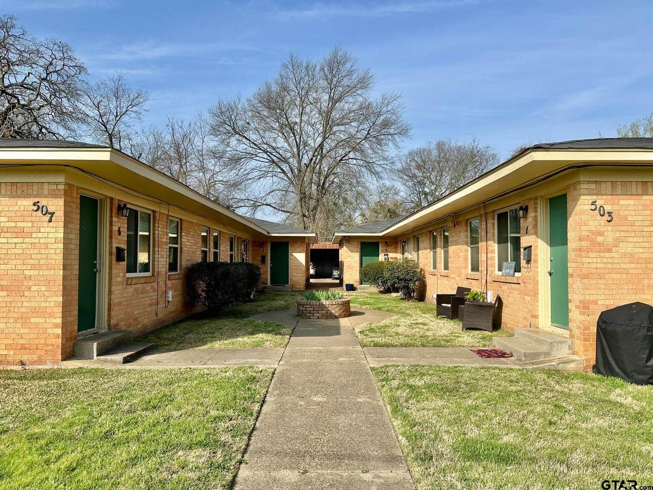 503 Fannin Ave - Photo 1