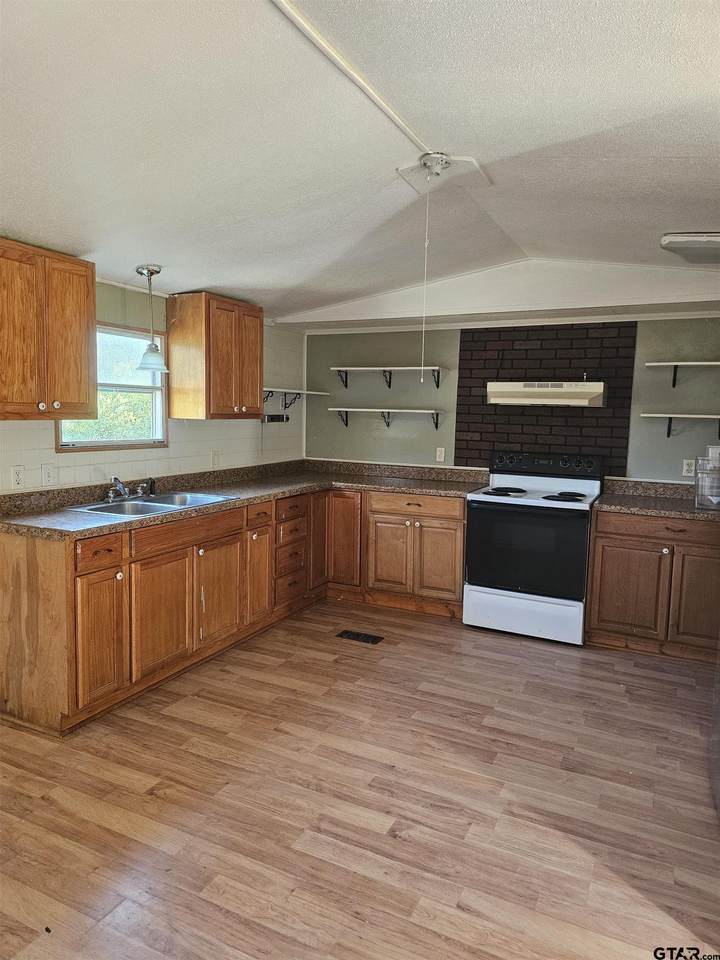 435 Acr 306 - Photo 1